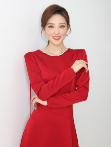 美女露胸的视频